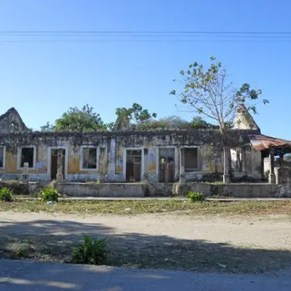 Iboisland town 03