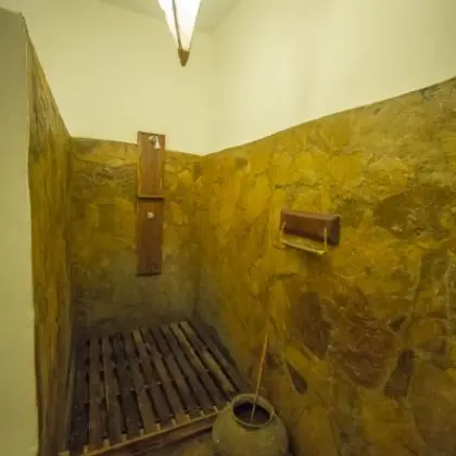 Miti miwir ibo island - bath isaura