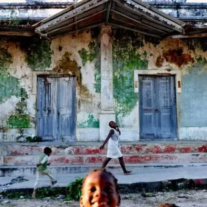 Iboisland town 18